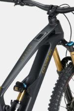 Bicicleta Olympia Hekton 180 Carbon Avinox 800Wh 2026 eMTB Enduro Premium - Imagen 16