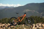 MEGAMO REASON AIR CRB 05 AMBER ORANGE Avinox M2S 2027 - Imagen 3
