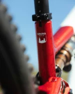 MEGAMO REASON AL 03 WHITE RED M2S 2027 - Imagen 6