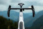 Bicicleta Eléctrica Megamo UPON 05 2027 Carretera Carbono Ultegra Di2 White - Imagen 3