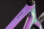 Cube Attain C:62 SLT cosmicpurple n black 2027 - Imagen 2