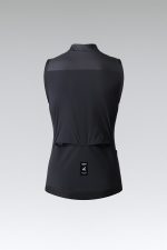 Detalle del chaleco Gobik Vector 3.0 Crow mujer