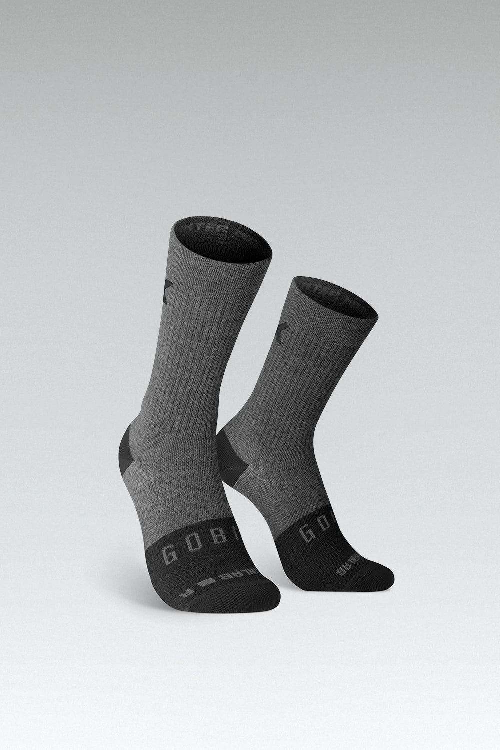 Gobik Winter Merino Alloy calcetines de ciclismo en detalle