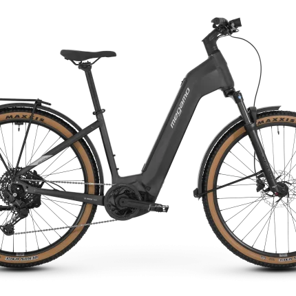 Bicicleta Megamo Reach Low 10 Equipped Black 2026