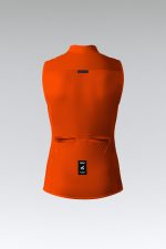 Detalle del chaleco Gobik Prime Lava mujer