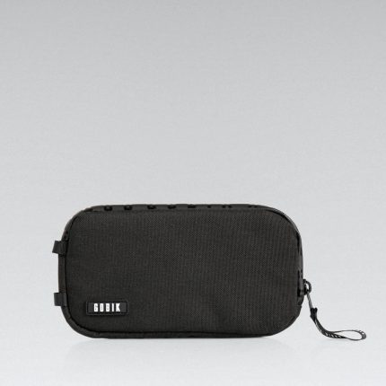 Detalle de la funda de móvil para ciclismo Gobik Essential 2.0 True Black