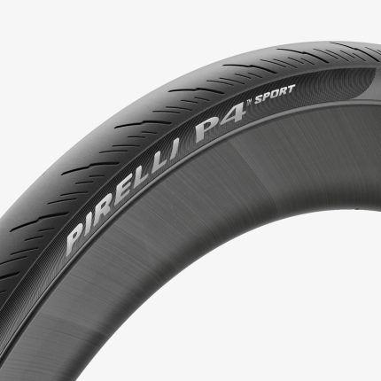 Cubierta Pirelli P4 Sport 700x26C