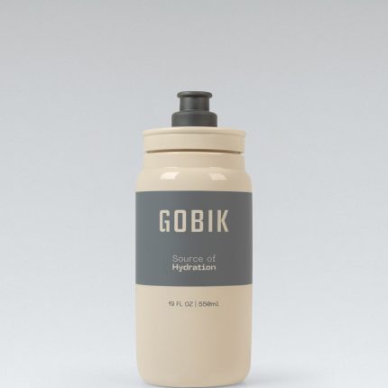 Detalle del bidón de ciclismo Gobik Fly Sand 550 ml